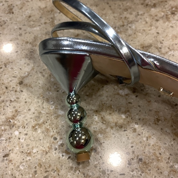 NWOT Badgley Mischka Callie Leather Crisscross Ankle-Strap Sandals in Mint 8 - Picture 10 of 12